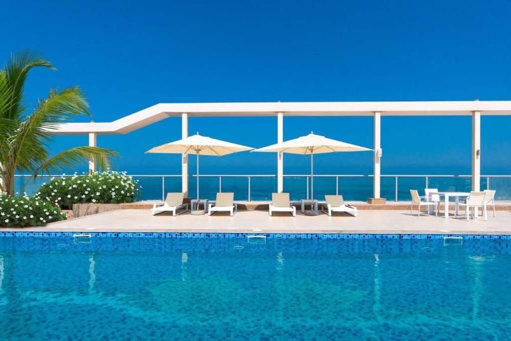 Ocean Whisper Ultra Luxe 1 Bedroom Apartment With A Private Beach - Al Marjan Island 拉斯阿尔卡麦 外观 照片