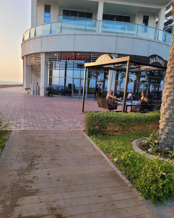 Ocean Whisper Ultra Luxe 1 Bedroom Apartment With A Private Beach - Al Marjan Island 拉斯阿尔卡麦 外观 照片